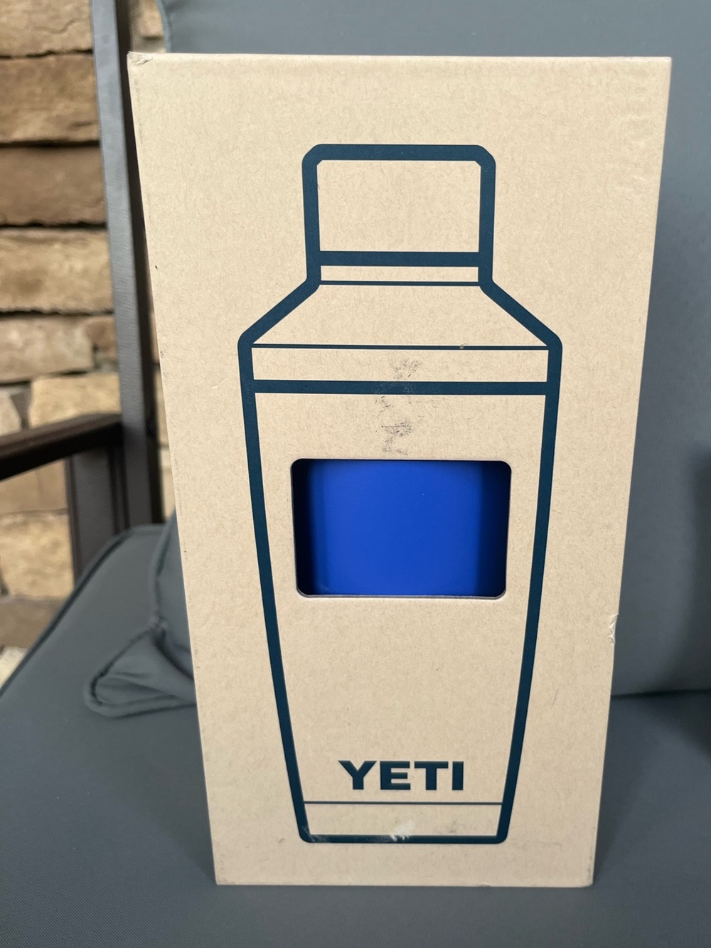Yeti Rambler 20 oz Cocktail Shaker in Ultamarine Violet